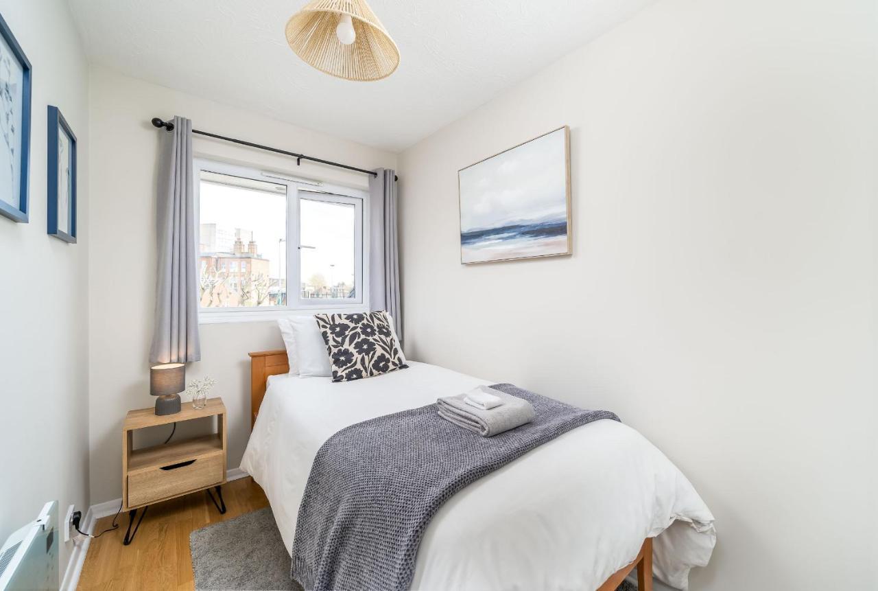 Homely And Stylish Bermondsey Apartment With Parking Londyn Zewnętrze zdjęcie